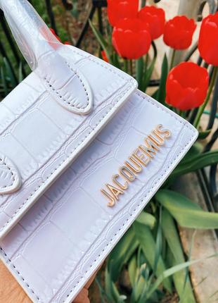 Модна jacquemus маленька міні сумочка біла брендова сумка через плече3 фото