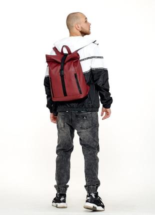 Качественный бордовый мужской рюкзак ролл топ для для путешествий с ноутбуком6 фото