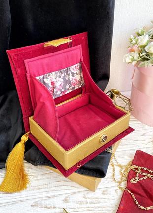 Клатч анна каренина