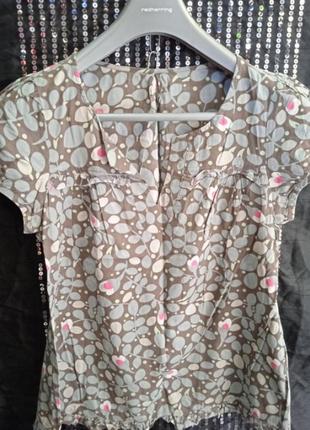 Блуза жіноча