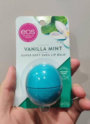 Бальзам для губ "ванильная мята" eos visibly soft lip balm vanilla mint2 фото
