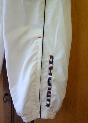 Новые белые спортивные штаны umbro. xl.5 фото