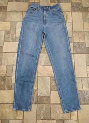 Джинси момс