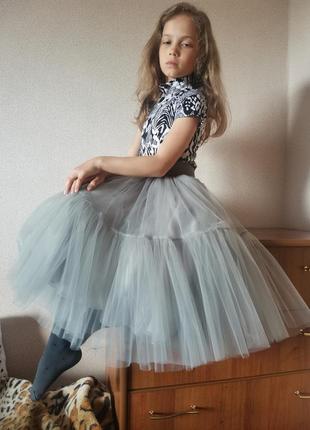 Мега пышная фатиновая юбка с рюшами для выпускных торжественно