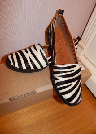 Балетки -эспандрильи kaanas