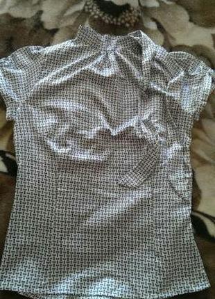 Продам блузку