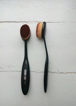 Кисть wow brush для тональных средств