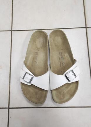 Шлепанцы женские birkenstock.