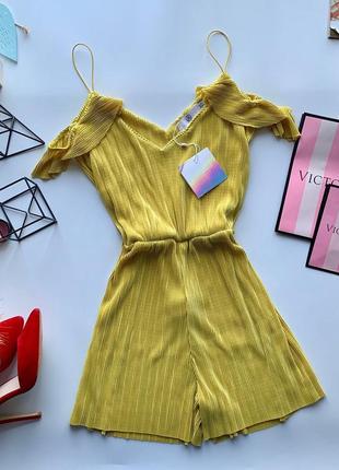 👗крутой салатовый ромпер/зелёный плиссированный ромпер/комбез с рюшами цвета шартрез👗