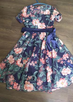 Ошатне плаття d she