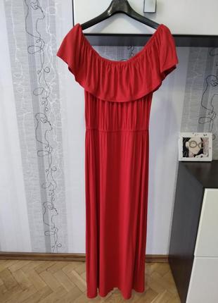 Красное платье кармэн волан вискоза