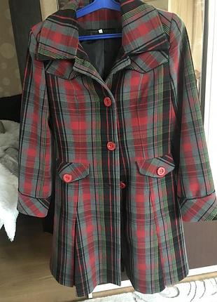 Пальто в клетку
