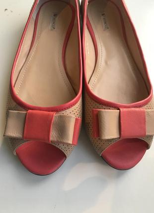 Шкіряні балетки vitacci