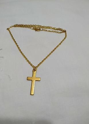 Цепочка с крестиком в золотом цвете