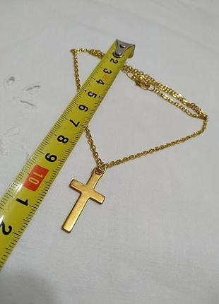 Цепочка с крестиком в золотом цвете