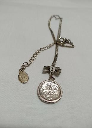 Accessories. цепочка чокер с подвеской часы, бантик в серебряном цвете5 фото