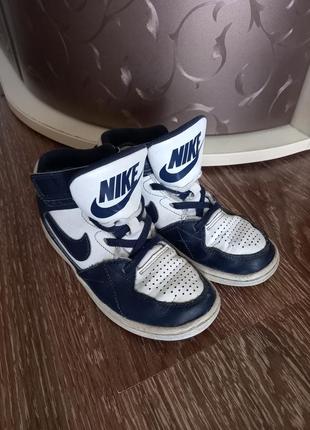 Высокие кроссовки nike