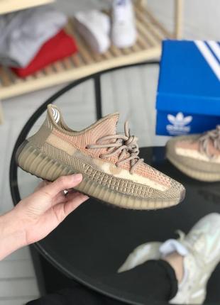 Кросівки adidas yeezy 350 v2 кроссовки1 фото