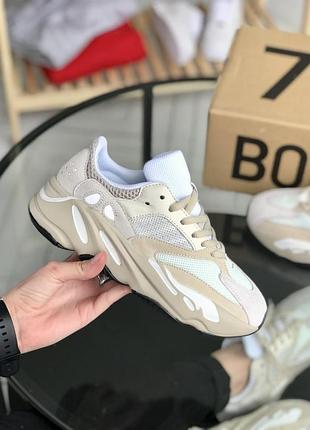 Adidas yeezy 700 кросівки кросівки