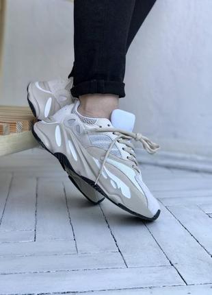 Adidas yeezy 700 кросівки кроссовки7 фото