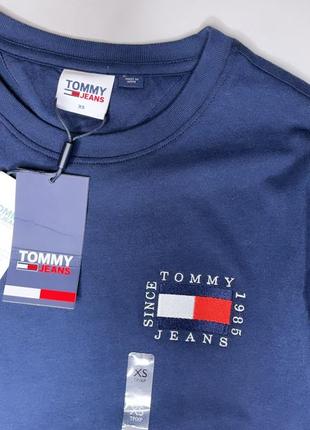 Базовая футболка tommy hilfiger оригинал женская синяя с логотипом 💙 новая4 фото