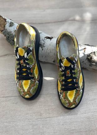 Кеды женские из кожи под питона