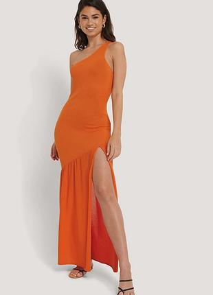 Платье na-kd на одно плече