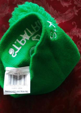 Зелёная шапочка с помпоном4 фото