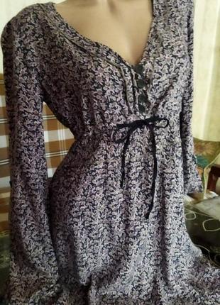 Легкое штапельное платье свободного кроя. р.38(наш 46-48)"preis"