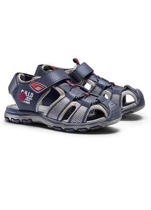 Детские босоножки закрытые сандалии bata италия
