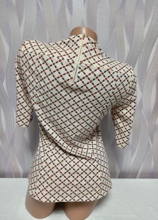 Стильная трикотажная блуза с интересным воротом р. 36/s, от comma3 фото