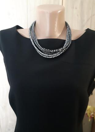 Очень стильное платье 44-46р.