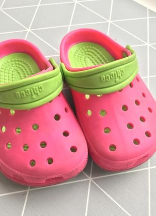 Крокси crocs crocs chicco оригінал 13 см 13,5 см 21р