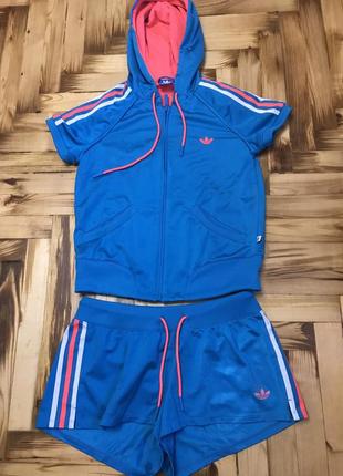 Спортивный костюм адидас, размер с