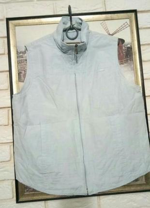 Брендовая жилетка небесно голубого цвета cecil