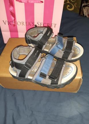 Geox respira фирменниє сандали оригинал из шотландии.