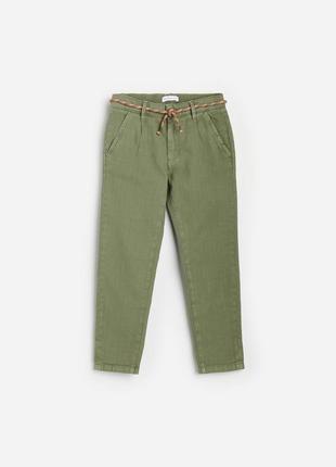 Брюки-чиносы с оригинальным поясом-шнурком reserved