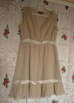 Сукня бежевого кольору"asos"р. 10,індія.