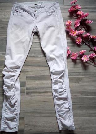 Белые брюки р. м1 фото