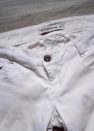 Белые брюки р. м3 фото