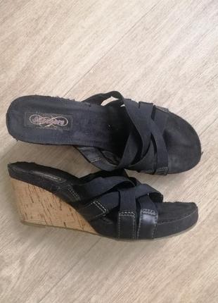 Шльопанці skechers