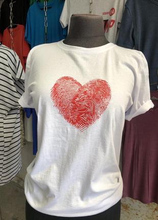 Жіноча базова футболка