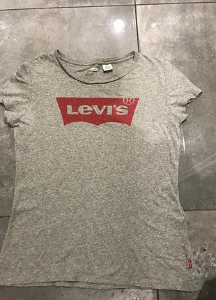 Футболка levis