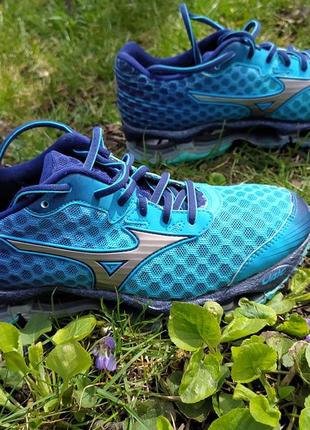 Топовые беговые кроссовки mizuno wave prophecy 4, 38eu 24.5 см1 фото