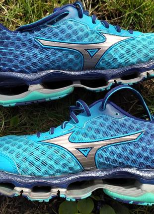 Топовые беговые кроссовки mizuno wave prophecy 4, 38eu 24.5 см3 фото