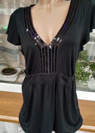 Натуральная чёрная футболка топ туника с пайетками.