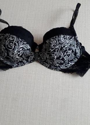 Бюстгалтер Shawl GUESS M1BZ07 Z2W00 MRH