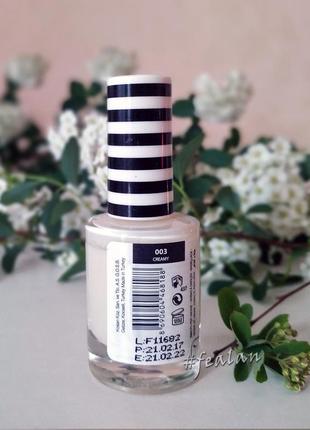 Pretty essential nail enamel лак для нігтів №003, creamy4 фото