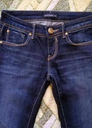Красивые джинсы fracomina темно синие3 фото