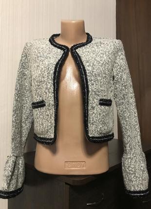 Шикарний піджак сірий твідовий укорочений
